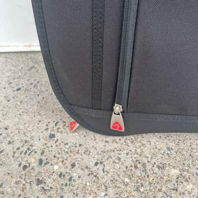 Fender Deluxe gigbag - Black image 3
