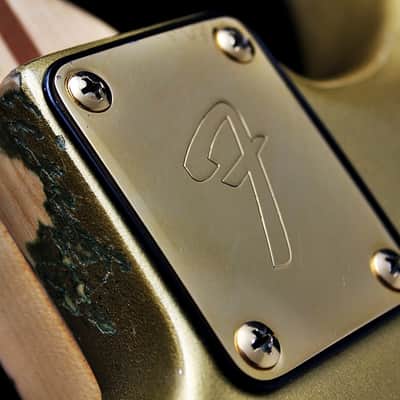 FENDER USA LTD " The Gold Stratocaster" "Gold + Maple" (1981) image 17