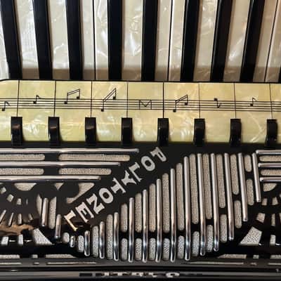 Italo American Polytone Single Tone Chamber Full-size Piano Accordion 2+1 LMH image 4
