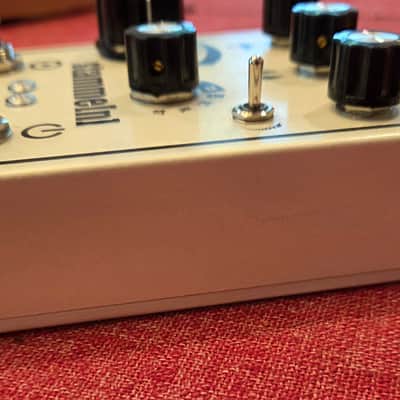 Drolo Stamme[n] V4 2020 - Present - White image 3