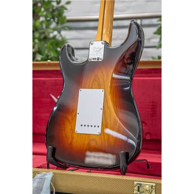FENDER Custom Shop 70th Anniversary 1954 Stratocaster NOS image 8