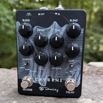 Keeley Caverns Reverb / Delay V2 - Black / Waves Limited Edition image 2