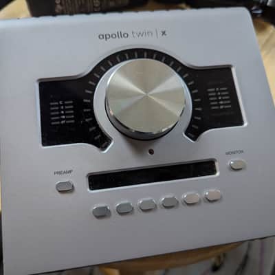 Universal Audio Apollo Twin X Duo Gen 2 Thunderbolt Audio Interface 2024 - Present - Silver image 4