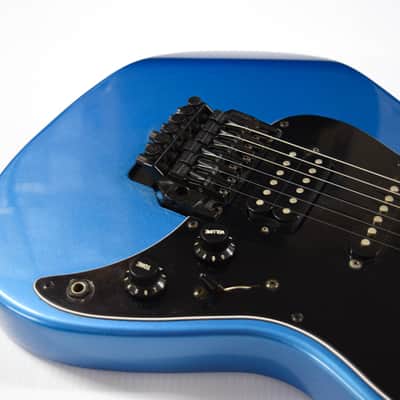 Fender Prodigy II with Rosewood Fretboard 1992 - Lake Placid Blue image 6