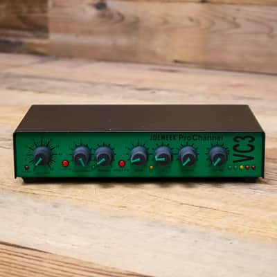JoeMeek VC3 V2 ProChannel Channel Strip VC-3 MKII Preamp EQ Compressor U284652 image 4