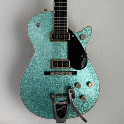 Masterbuilt Gretsch USA Custom Shop GONZALO MADRIGAL  G6129 CS 1957 Jet Turquoise Sparkle Heavy Relic image 8