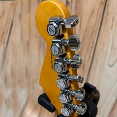 Fender American Ultra Luxe Stratocaster RW 2CS image 7