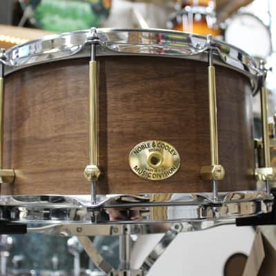 Noble & Cooley 7x14" Solid Shell Walnut Snare Drum - Natural Walnut image 3