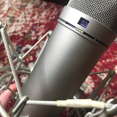 Neumann U87 AI Condenser Microphone Studio Set Nickel image 7