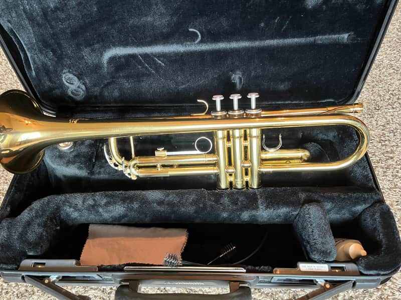 Yamaha YTR-200AD Advantage Bb Trumpet 2000s - Brass image 1