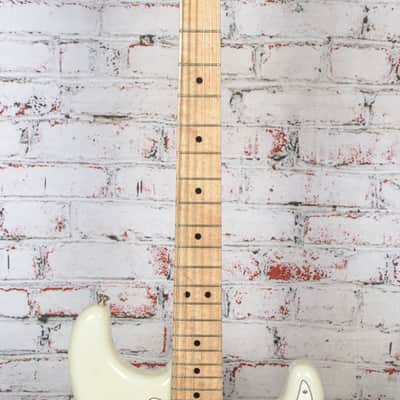 Fender - 2000 Custom Shop '69 Reissue Stratocaster NOS Electric Guitar Aged Olympic White - NOS image 3
