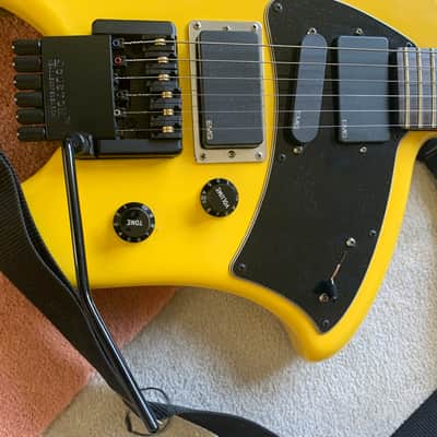 Klein Steinberger Baritone Guitar - Holdsworth Style 1997 Yellow image 9
