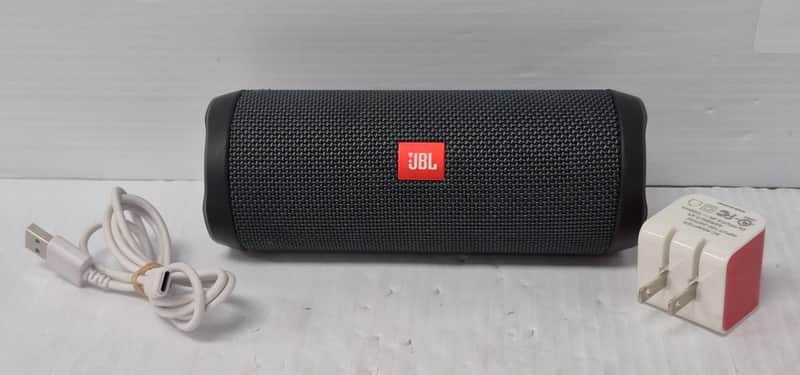 JBL Flip Essential image 1