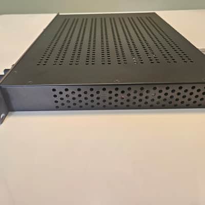Universal Audio Apollo x8 Thunderbolt 3 Audio Interface image 2