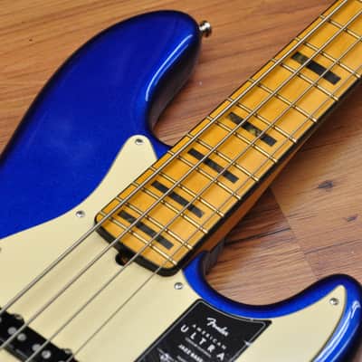 Fender American Ultra Jazz Bass - Cobra Blue image 12