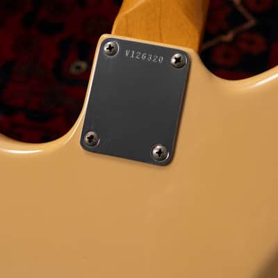 2000 Yamano Fender American Vintage '62 Jazzmaster, Matching Headstock, 100% original, Japan Exclusive, Shell Pink, OHSC, AVRI image 8