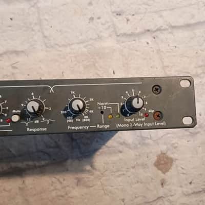 Ashly XR-1001 crossover unit Crossovers image 5