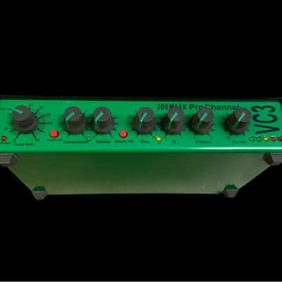 Vintage c.1999 Joemeek VC3 V2 Preamp Exciter Compressor Original ‘Greenface’ U.K. 90’s MK2 ver.2.02 Transitional Model Portable Channel strip image 3