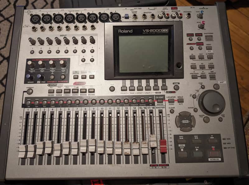 Roland VS-2000CD Digital Studio Workstation with VGA card image 1