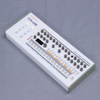 ROLAND TR-09 Boutique Rhythm Composer [Z9G0203] (05/18)