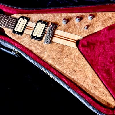 Moonstone FLAMING V flying v 1984 - Natural Paduak & maple burl image 3