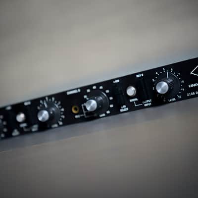 Rare Universal Audio 2108 Dual Microphone Preamp W/ PSU image 4