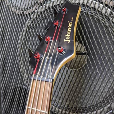 Sleeper! Brand New Johnson 5 String Sunburst Finish Bass Guitar - Looks & Plays & Sounds Excellent! image 4