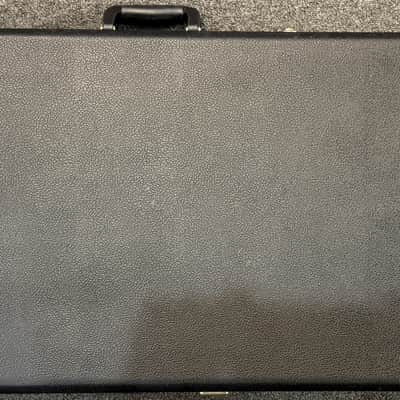 Hamer Left-Handed Hamer Explorer Hard Case - Black image 1