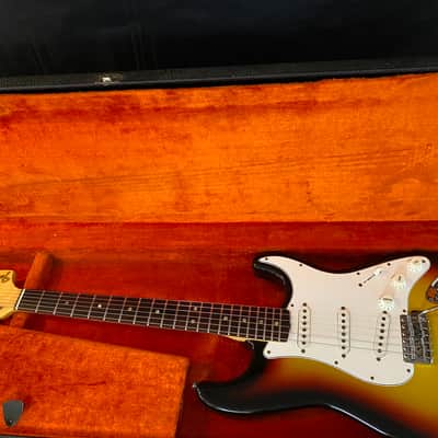 1966 Fender Stratocaster - Sunburst. Excellent Condition. image 15