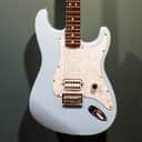 Fender Tom Delonge Signature Stratocaster Daphne Blue