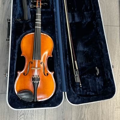 Knilling Budapest 15” Viola with case and bow image 3