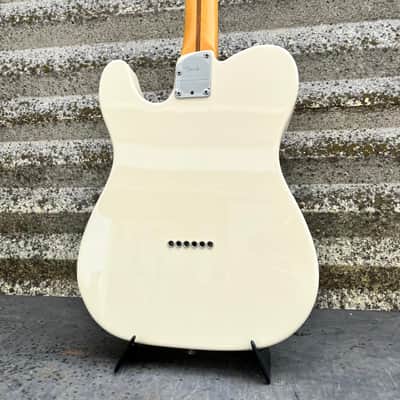 Fender American Professional II Telecaster® Rosewood Fingerboard, Olympic White 2022 image 11