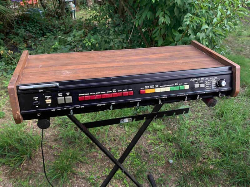 Roland TR-77 – Vintage 1970s Analog Rhythm Machine image 1