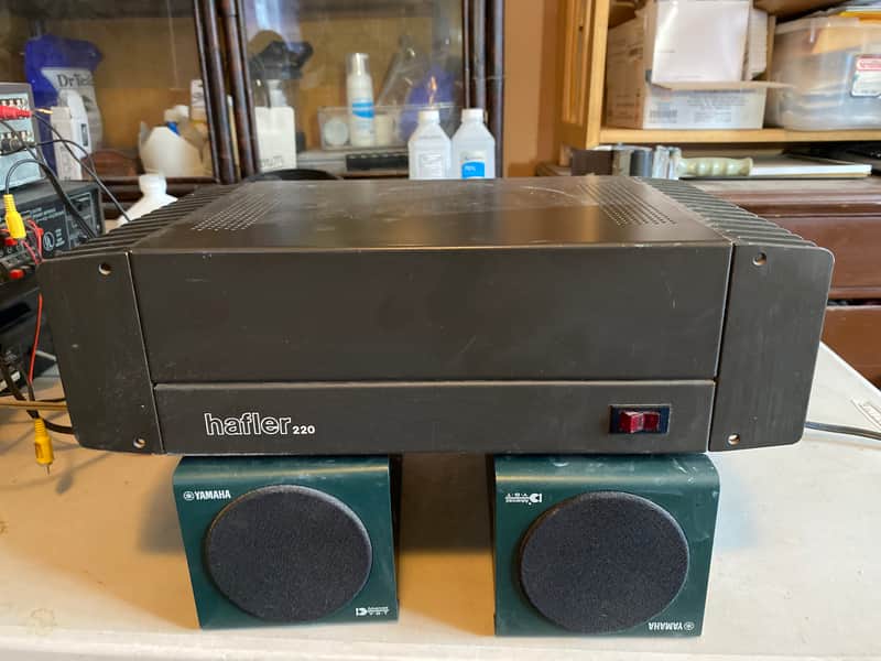 Hafler DH-220 mid 80's - Black finish on body and heat sinks on sides
