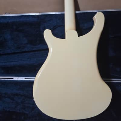 Rickenbacker 4003 - White (aged to cream) image 7