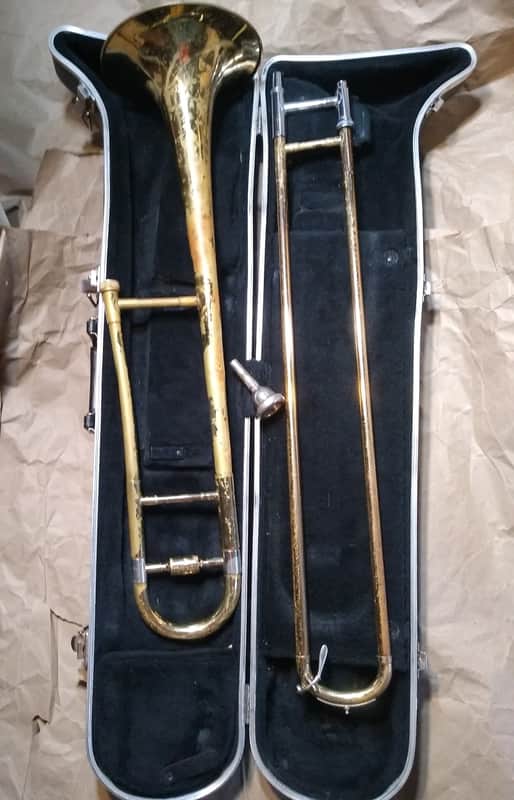 Blessing Scholastic Tenor Trombone. Made in USA. Brass w/ case mouthpiece image 1