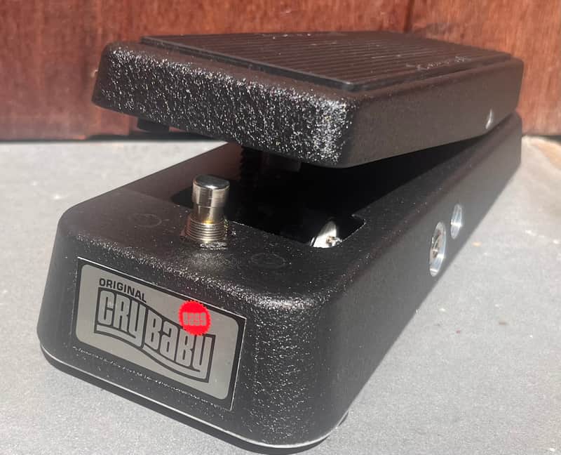Dunlop GCB100 Bass Cry Baby Wah | Reverb