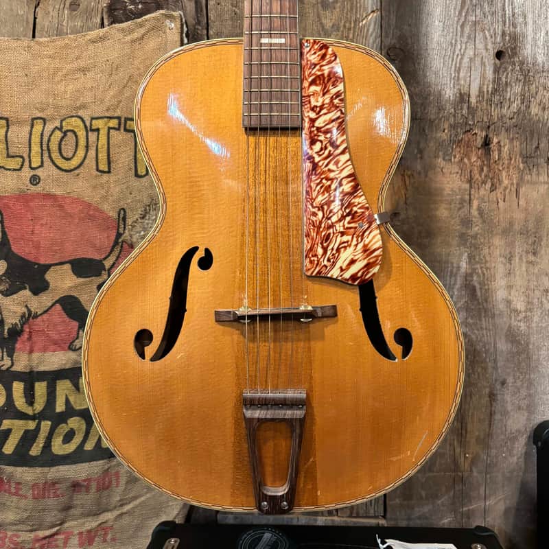 Harmony H1415 Patrician Natural 1945? | Reverb