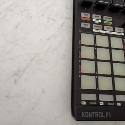 Native Instruments Traktor Kontrol F1 2010s - Black image 2