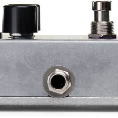 Electro-Harmonix Bass Clone Chorus pedal image 6