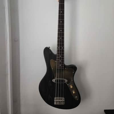 Offbeat Guitars "Jackie-O" 30" Short Scale Bass, Black Magic, Lindy Fralin 51 Split-P image 2