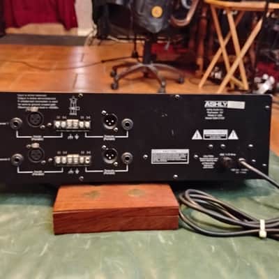 Ashly GQX Series Model 3102 Stereo Third Octave Graphic Equalizer 2000's - Grey/Green image 7