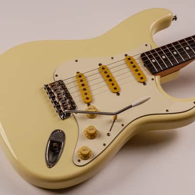 Fender Japan STD-62-50 Stratocaster 1986–1987 | Vintage White | Alnico Pickups | Made in Japan image 2