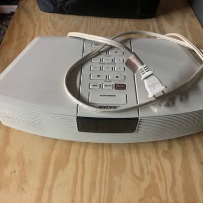 Bose Bose Wave Radio AM/FM Alarm Clock AWR1W1 90s image 2