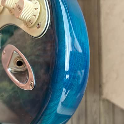 Fender ST-62QM  Stratocaster Reissue MIJ Japan, transparent Blue quilted top rosewood image 23