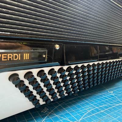 HOHNER Verdi III 1982 Like New image 9