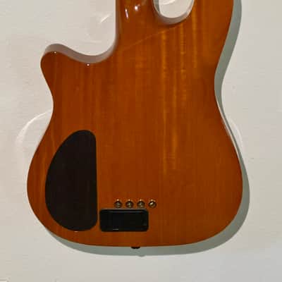 Kiesel AC40 Bass Guitar, 2000s - Natural/Gloss image 10