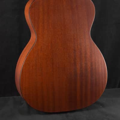 Eastman E2OM Solid Cedar/Sapele Orchestra Model Natural Truetone Satin image 7