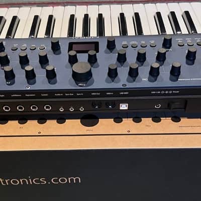 Modal Electronics Cobalt8X 61-Key Virtual Analog Synthesizer AWESOME! image 3