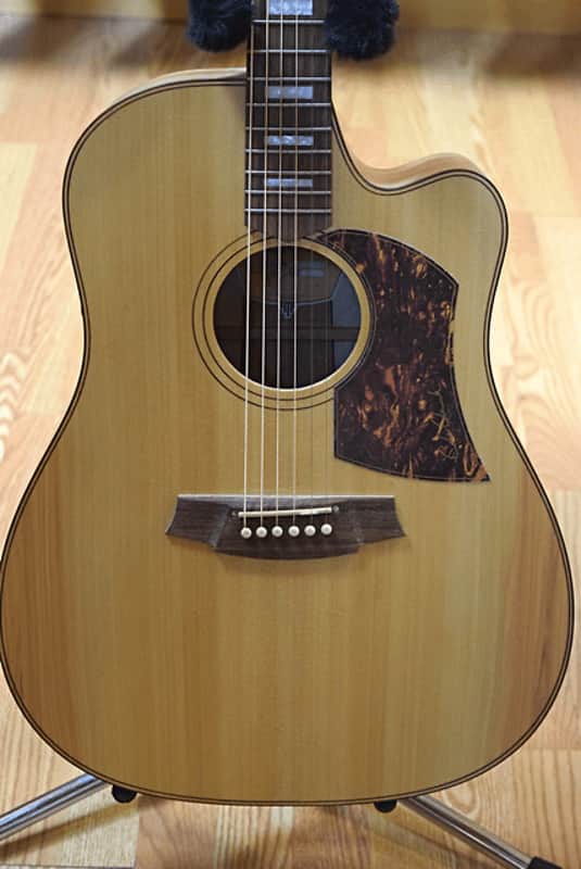 Cole Clark FL2AC Bunya / Queensland Maple NEW w/case image 1